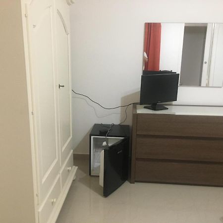Stelmalu' Hotell Novoli Eksteriør bilde
