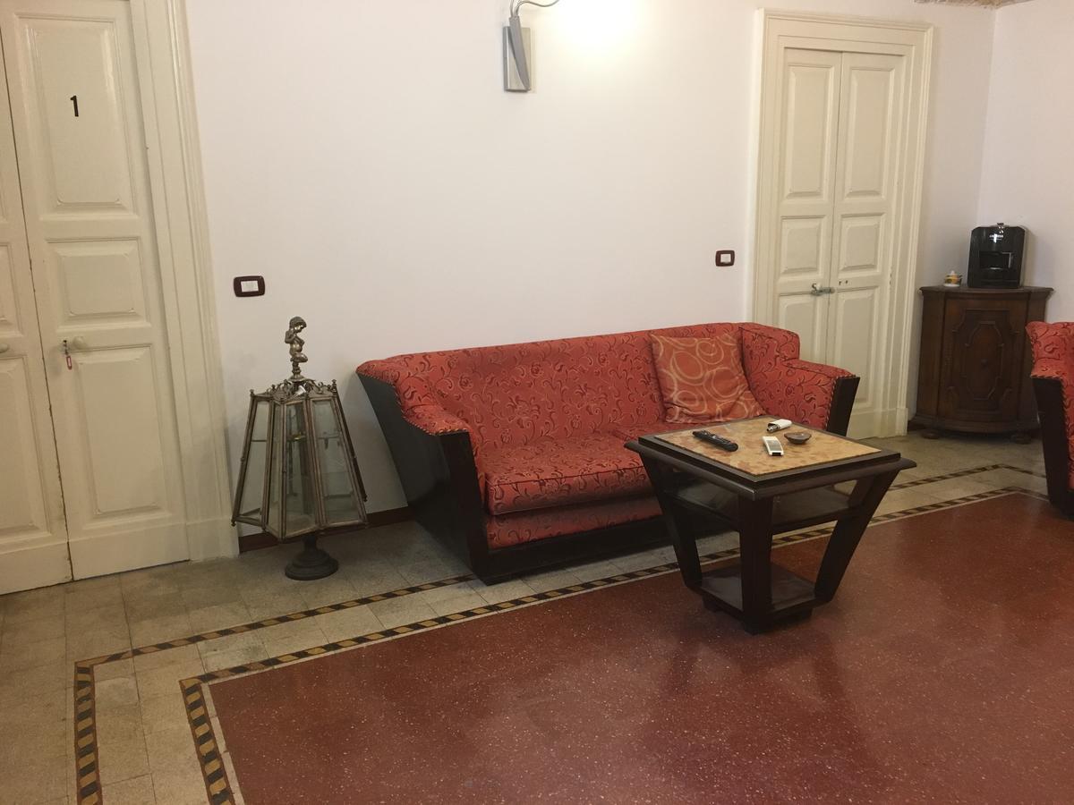 Stelmalu' Hotell Novoli Eksteriør bilde